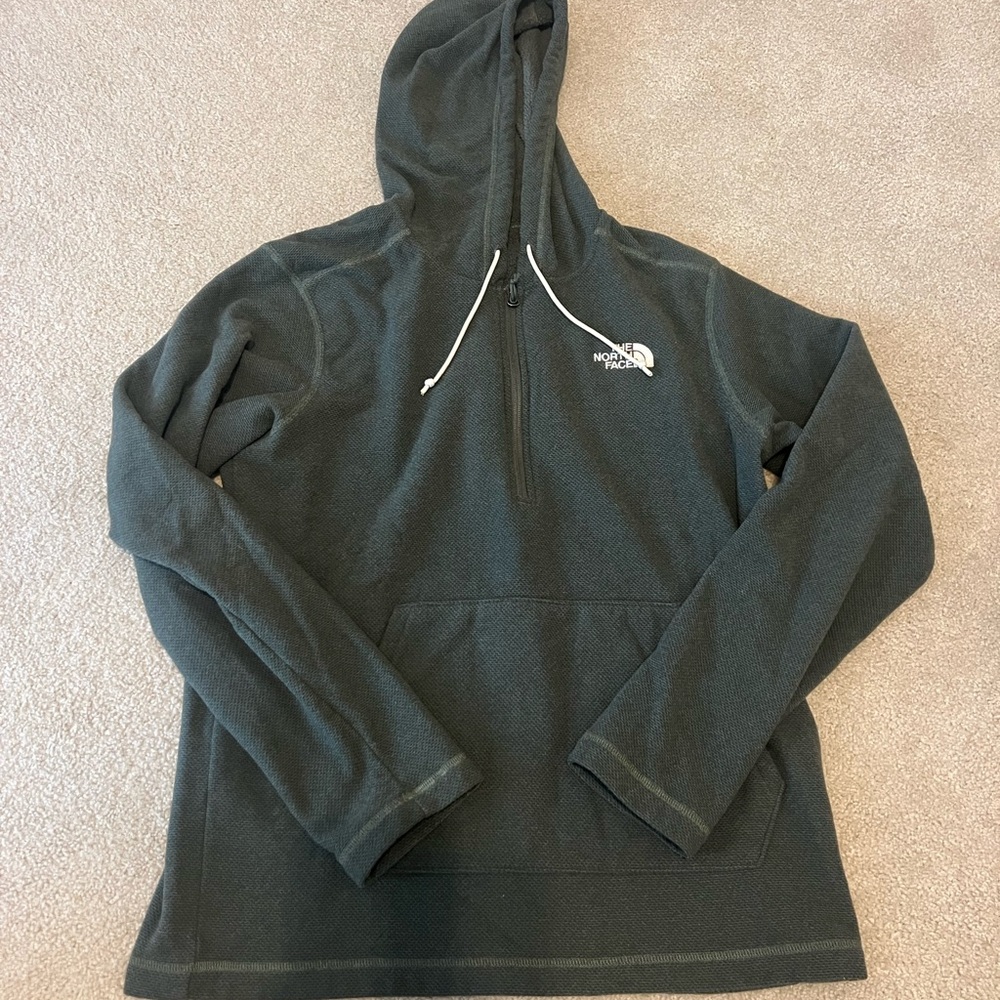 The North Face Men's Green Hoodie Sweater